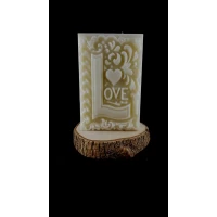 Aşk (Love) Desenli̇  Mum 8 Cm X 14 Cm X 22 Cm